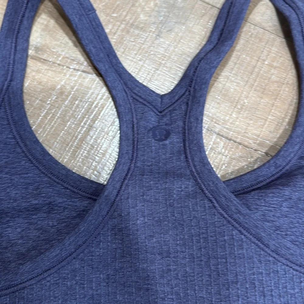 NWT Lululemon Ebb to Street Tank Top *Light Support, B/C Cup Nightfall Size 14 - Picture 10 of 14
